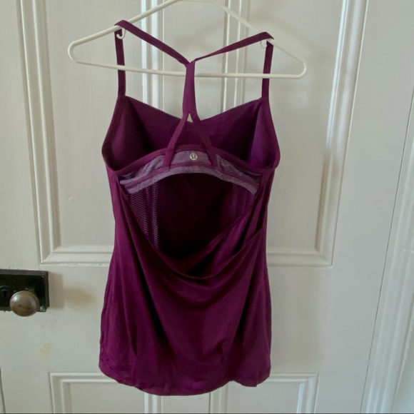 Lululemon Workout Tank / Size 6 - Picture 4 of 5